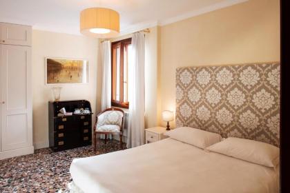 Hotel Agli Alboretti - image 2