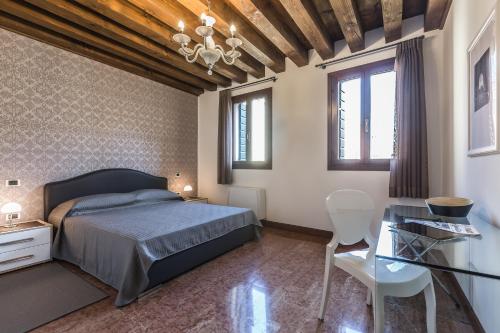 Ca' Del Monastero 3 Collection Apartment for 4 Guests with Lift - image 2