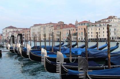 Inn Venice - image 18