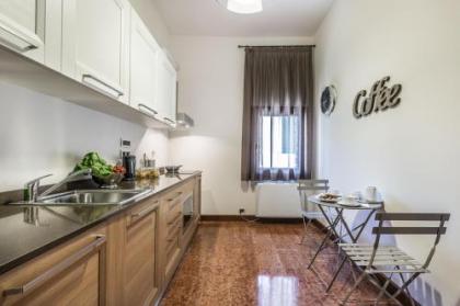 Ca' del Monastero 2 Collection Apt for 4 Guests with Lift - image 2
