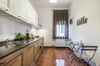 Ca' del Monastero 2 Collection Apt for 4 Guests with Lift - image 20