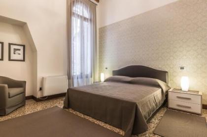 Ca' del Monastero 4 Collection Apartment up to 8 Guests with Lift - image 6