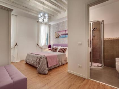 Castello di Godego Apartment Sleeps 7 Air Con WiFi - image 10