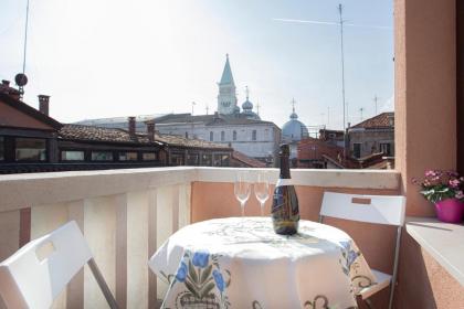 Venice Luxury Terrace View of San Marco - image 1
