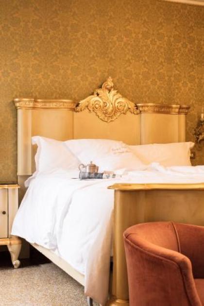 Hotel Flora - By Romanelli Family - image 14