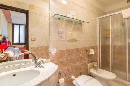 Hotel La Fenice et Des Artistes - image 18