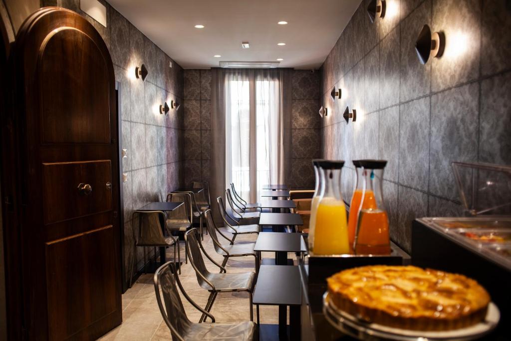 Alle Guglie Boutique Hotel - image 7