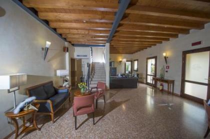 Hotel Venice Resort Airport - image 17