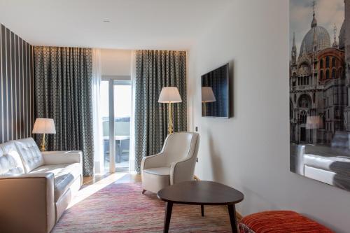 Courtyard by Marriott Venice Airport - image 3