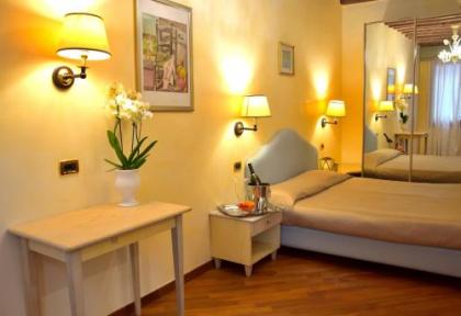 Residenza Favaro - image 1