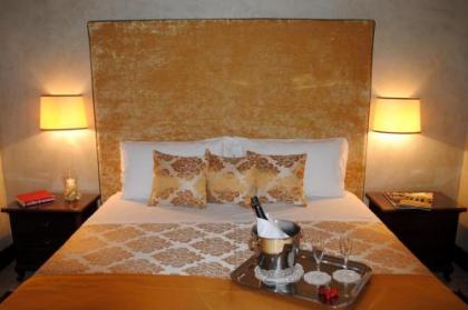 Palazzo del Giglio - image 14