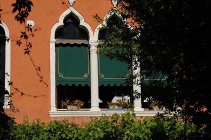 Pensione Accademia - Villa Maravege - image 3