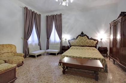 Queen House Venezia - image 19