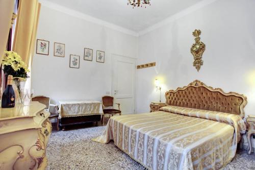 Queen House Venezia - image 7