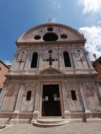 Venice and Venice Apartments - private rooms in shared apartment - image 5