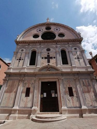 Venice and Venice Apartments - private rooms in shared apartment - image 5