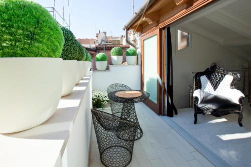 Casa Fortuny Luxury Apartment - image 7