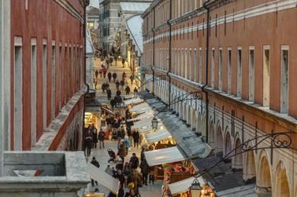 Ca' della Scimmia - Rialto - Venice - image 10