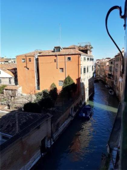 Corte dei Miracoli - image 19