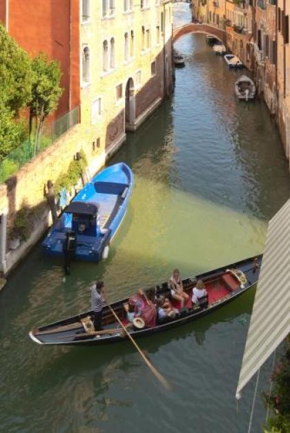 Corte dei Miracoli - image 9