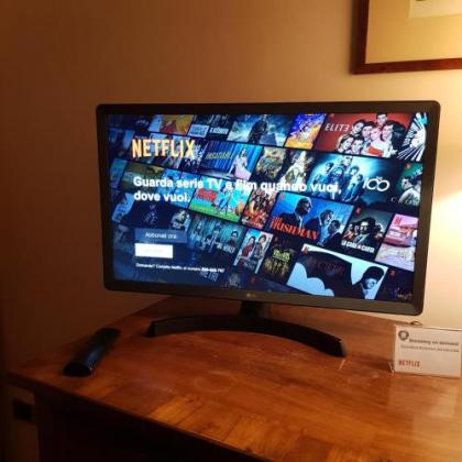 Very central apartment in historical 1600 Palace with lift within a few min walk from San Marco Square - image 3