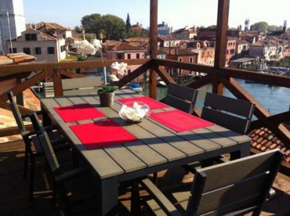 Sea to Sky Apartments by Wonderful Italy - image 12