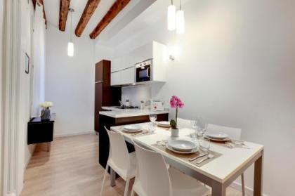 Botteri Palace Apartments by Wonderful Italy - image 12