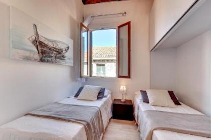 Botteri Palace Apartments by Wonderful Italy - image 14