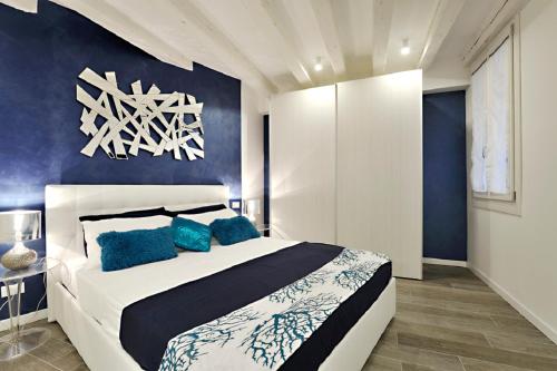 Ca Forner - Cannaregio Apartment by Wonderful Italy - main image