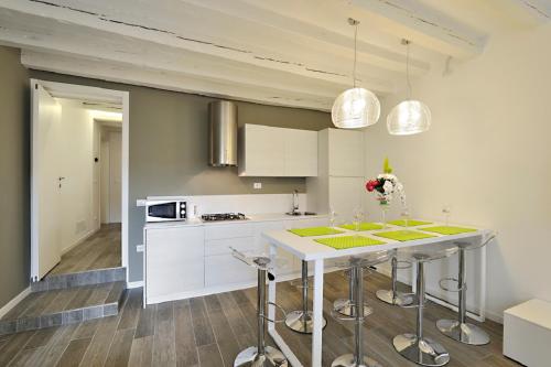 Ca Forner - Cannaregio Apartment by Wonderful Italy - image 7
