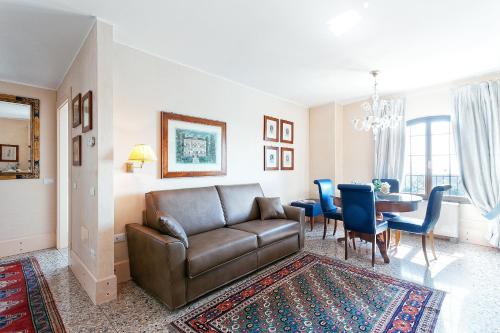 Deluxe Apartments Lagoon View - image 4