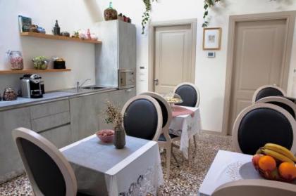 B&B Al Pozzo di Luce - image 10