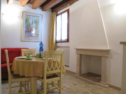 Caterina's Home - image 10