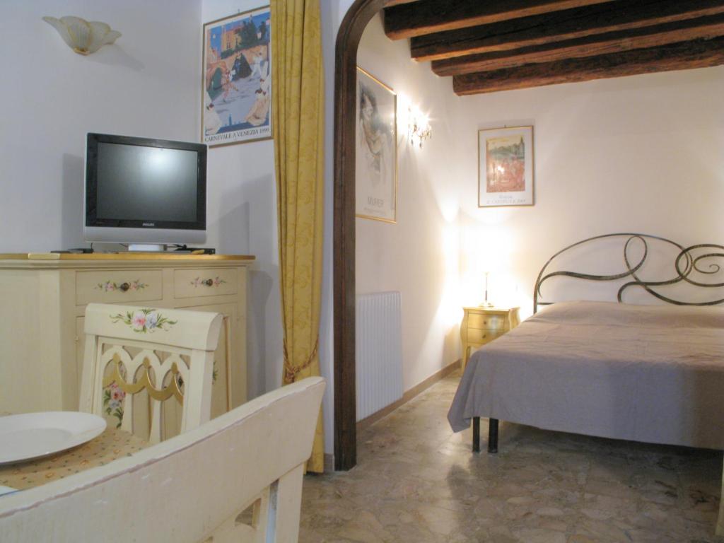 Caterina's Home - image 5