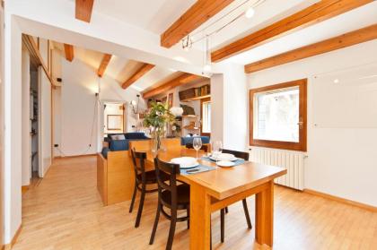 Venice Samoro Jacuzzi 