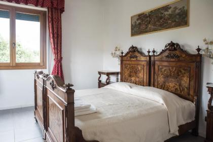 Venetian Mood: Secret Garden - image 8