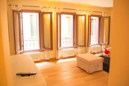 Ca' Frezzeria by Sarlux - image 13