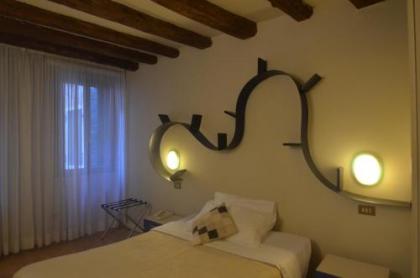 Piccolo Tiepolo - image 13