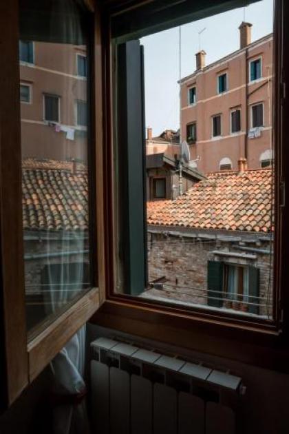 Cà Marina appartamento in Biennale - image 10