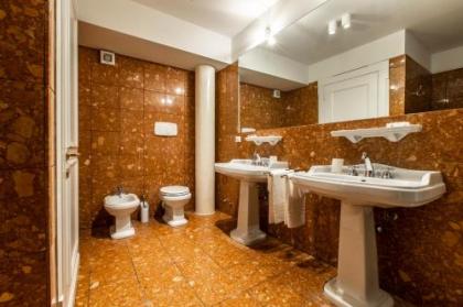 Molino Stucky Apartment Wi-Fi R&R - image 13