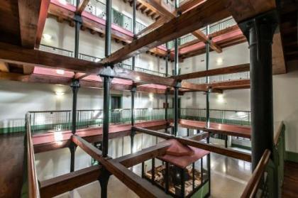 Molino Stucky Apartment Wi-Fi R&R - image 17