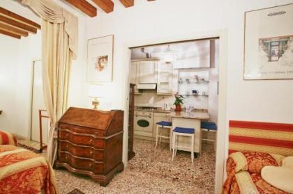 San Luca Flats - image 17