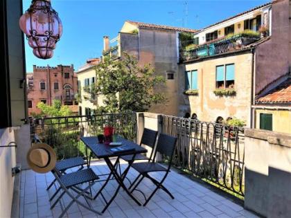 Ca' Dell'Abate Terrace - image 2