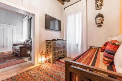 Ca' Via della Seta - image 17