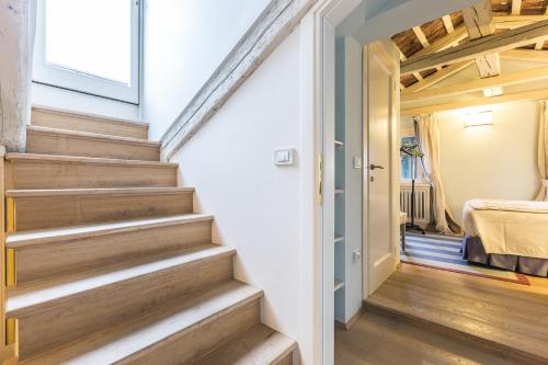 Ca' Del Teatro Terrace - image 7