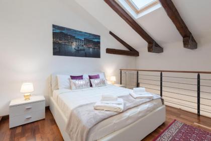 Ca' del Pozzo Loft Apartment - image 8