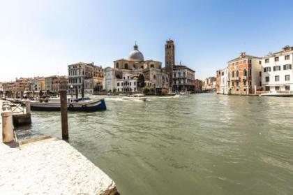 Riva De Biasio Charming Apartment - image 12