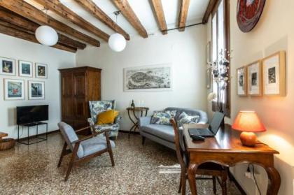 Riva De Biasio Charming Apartment - image 2