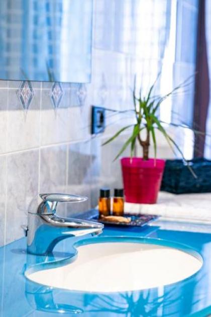 Fenix Turandot Suite - image 12