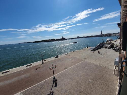 Fenix Turandot Suite - image 2